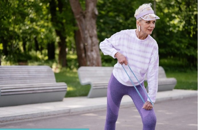 7 Ways Community Living Encourages Active Aging